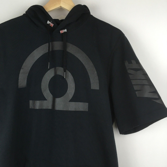 nike air short sleeve hoodie